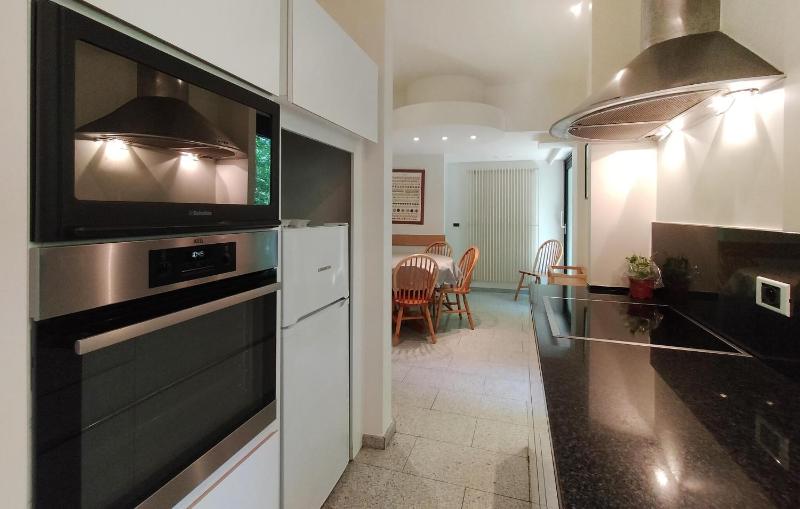 Stunning Home In Oostduinkerke With Wifi - image 23