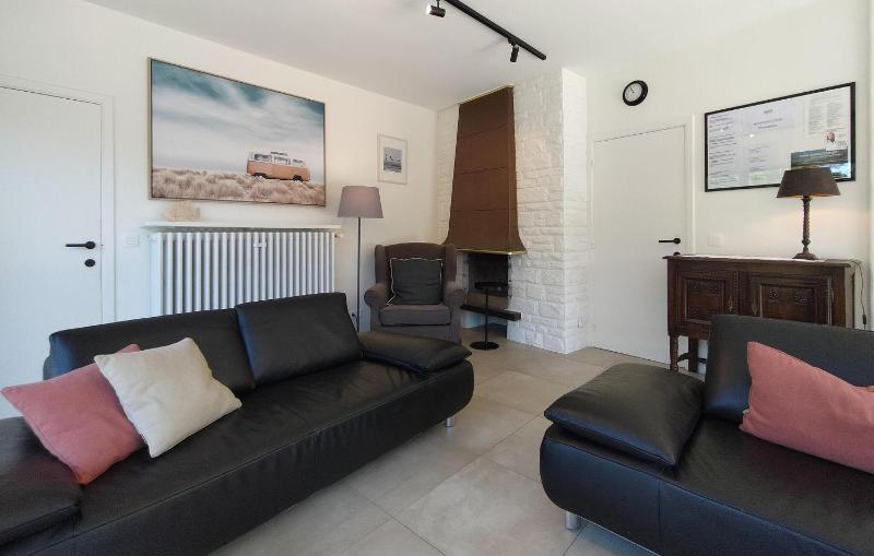 Stunning Home In Oostduinkerke With Wifi - image 12