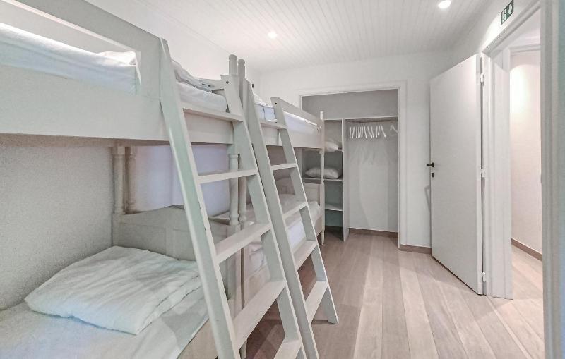 Stunning Home In Oostduinkerke With Wifi - image 15