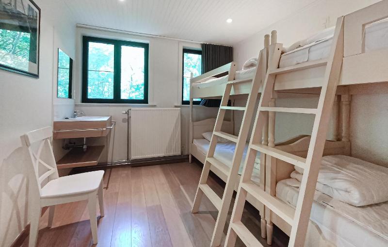 Stunning Home In Oostduinkerke With Wifi - image 30