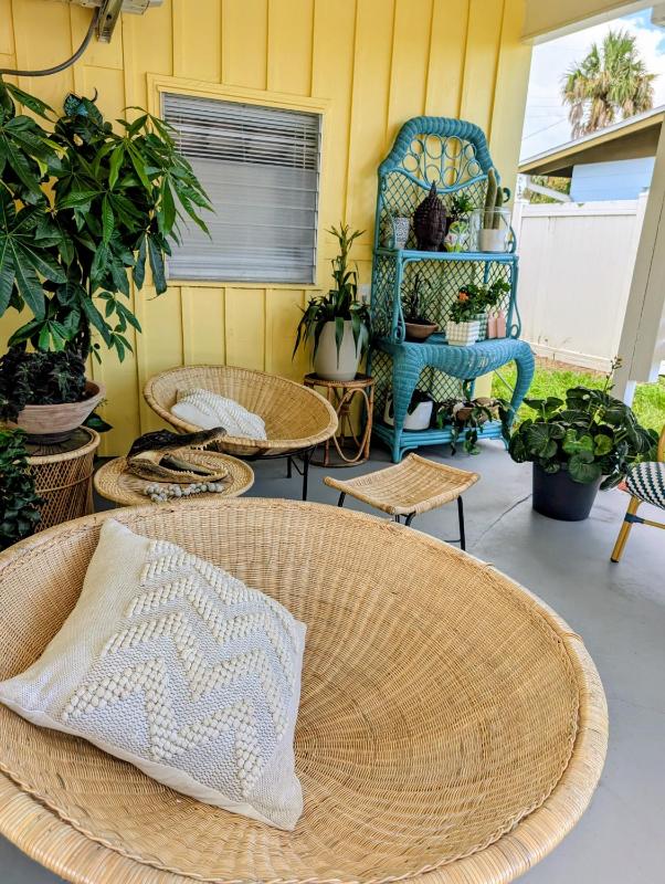 Artsy abode at Siesta key - image 13
