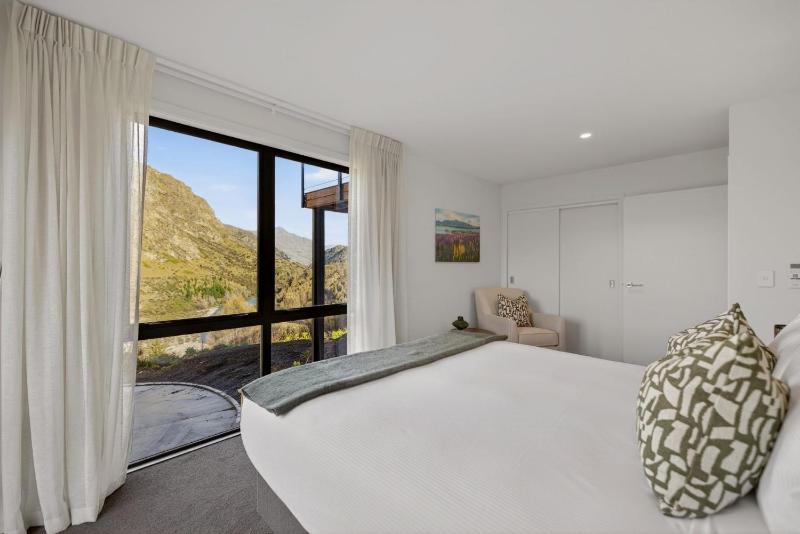 Powder Ridge Alpine Retreat - image 37