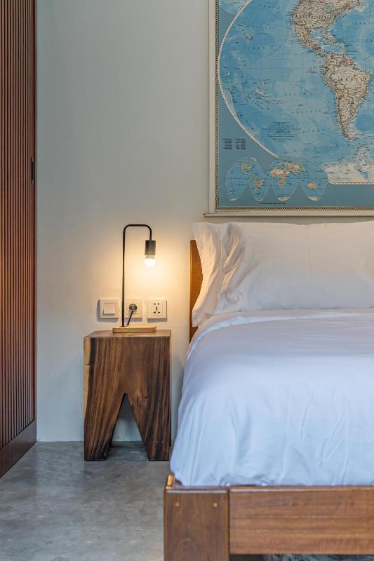 The Jungalow - 2BR Berawa Villa Near Beach Café del Mar & Padel - image 30