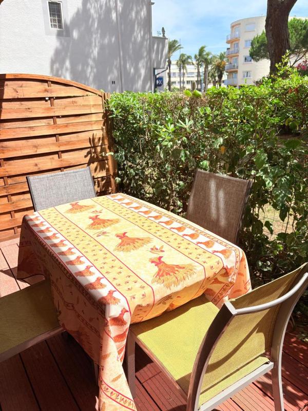 St Cyprien rez de jardin ensoleille proche plage - image 10