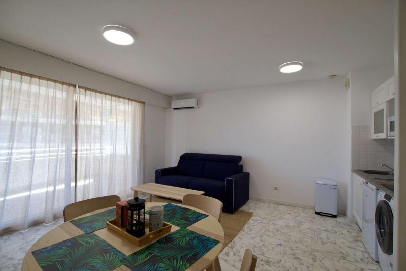 Beautiful apartment with Sea View / 21 - image 10