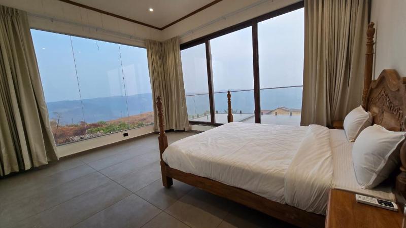 Vidhi Villa - The Luxurious Glass House with Valley View -Swimming pool- AC - image 17
