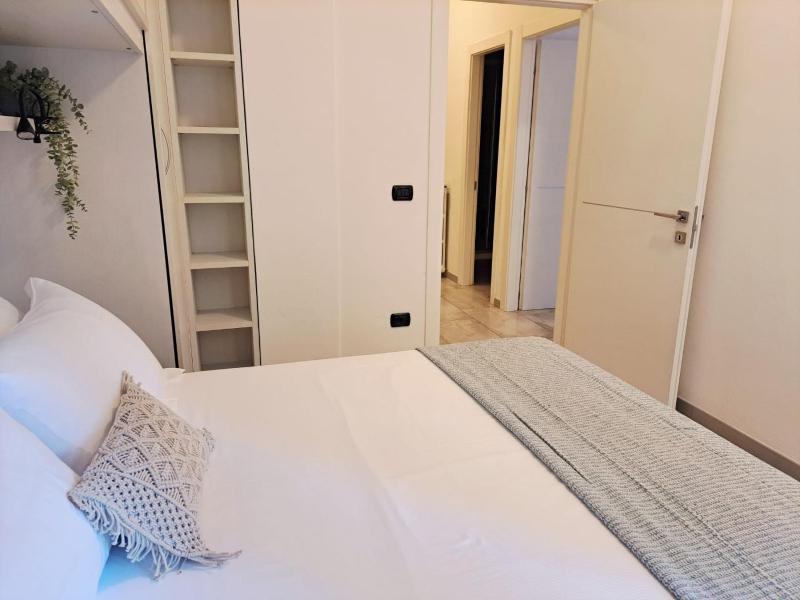 Ganymede Apartment by Quokka 360 - A Short Walk from Como Borghi Station - image 9