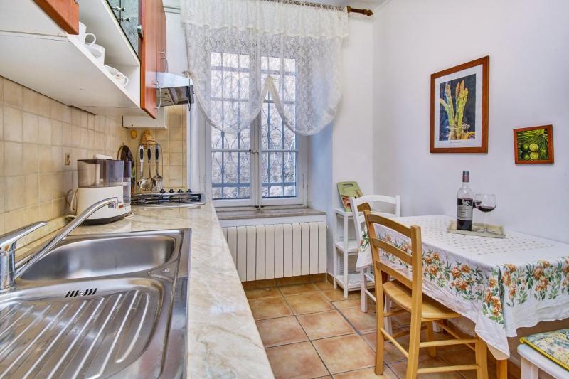 Apartments Mali Losinj 2441 - image 17