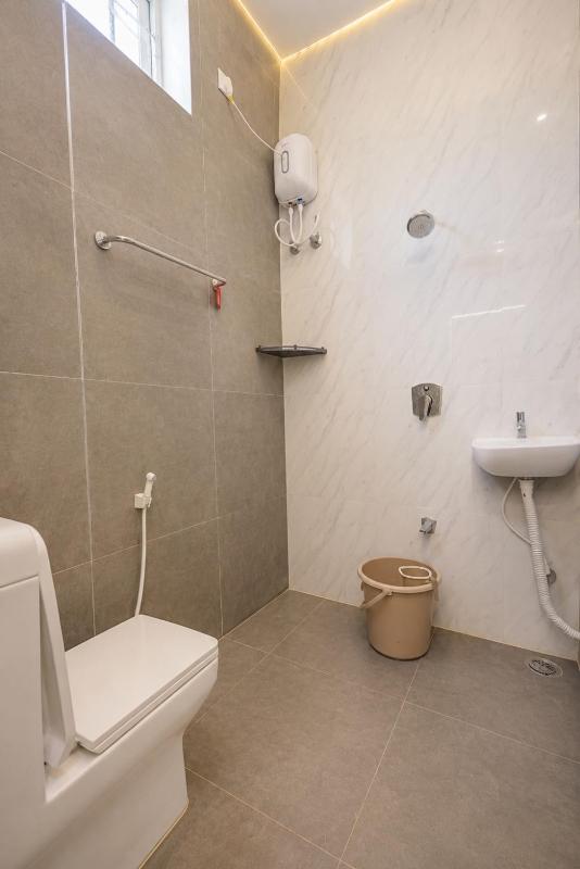 Premium and Luxurious 4BHK Duplex Villa for upto 40 people with Kitchen bathtub in Tirupati near railway staion and close to Temples - image 3