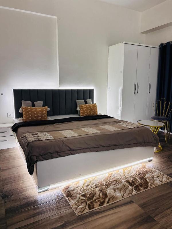 Evora 1BHK - GHAR - Best for PARTY - image 6