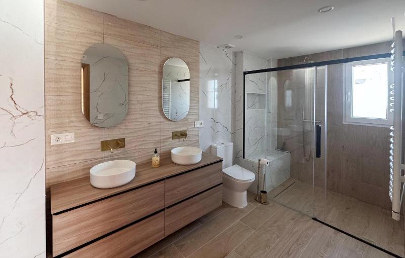 Amazing Home In Oropesa Del Mar - image 19