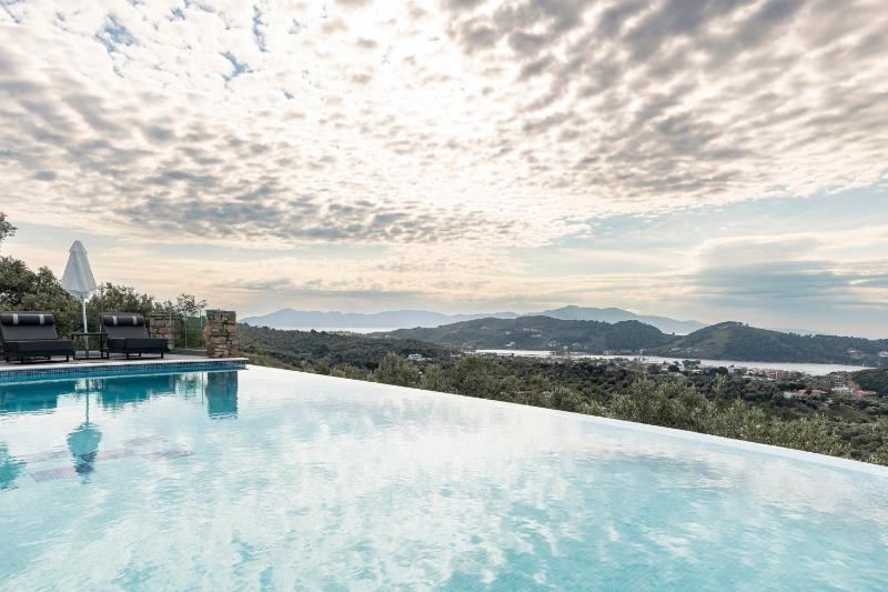 Skiathos Garden Cottages - image 38
