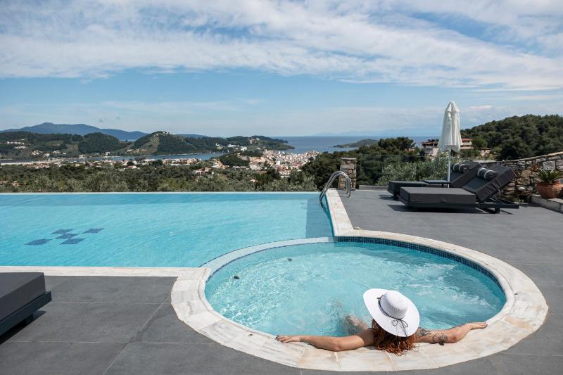 Skiathos Garden Cottages - image 13