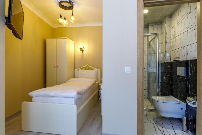 Germenicia Old City Hotel - image 14