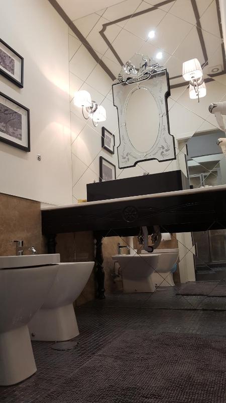 Double Superior with Balcony image 3