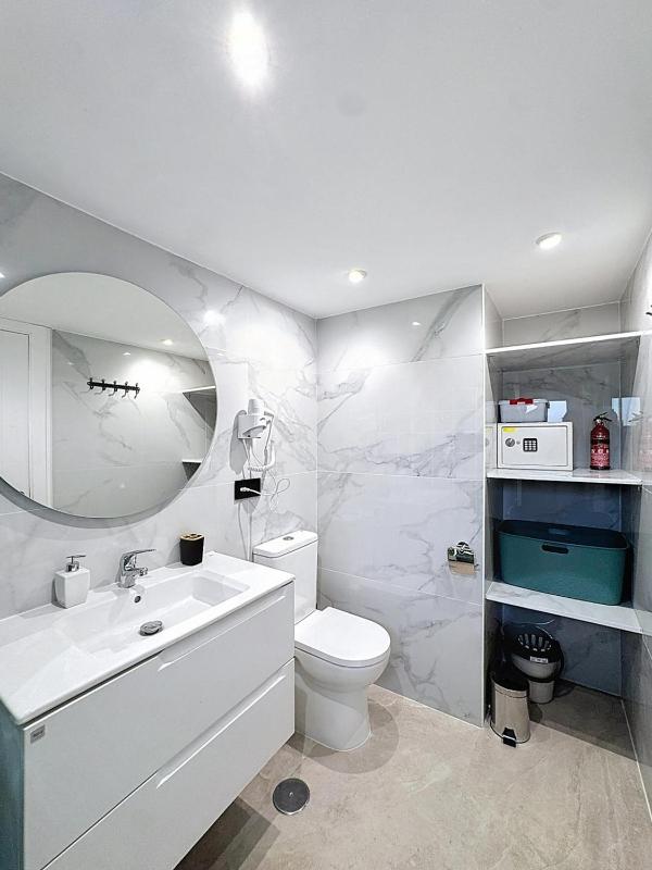 Alo Costa Suite - image 29