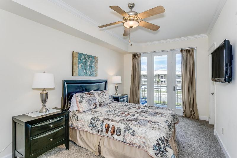 445 Fort Pickens Rd - image 26