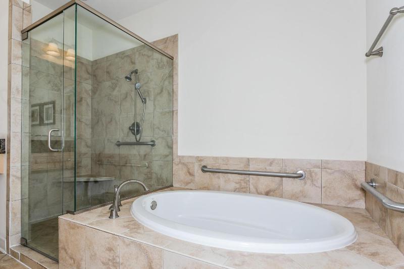 445 Fort Pickens Rd - image 23