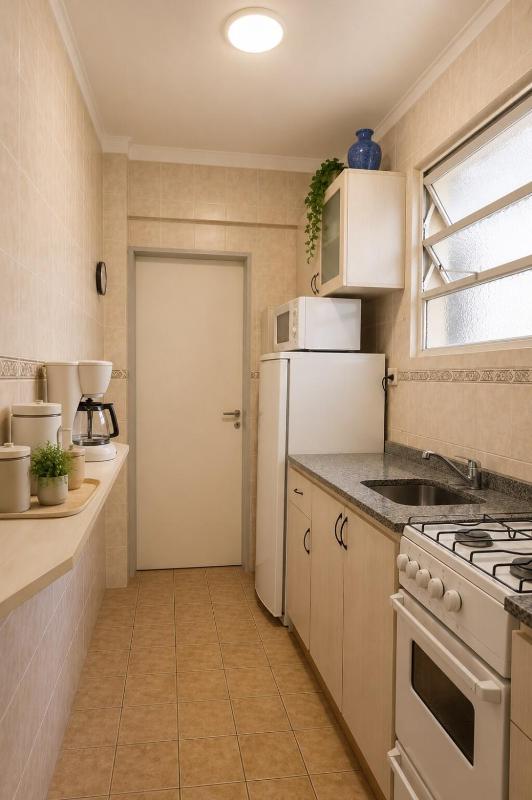 Departamento céntrico amplio y con patio - image 15