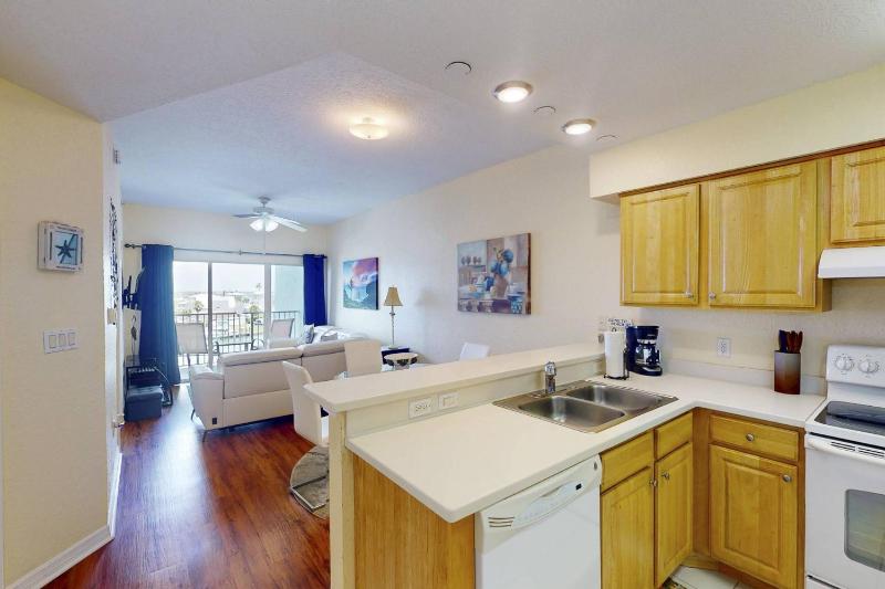 404 - Skyline - image 41