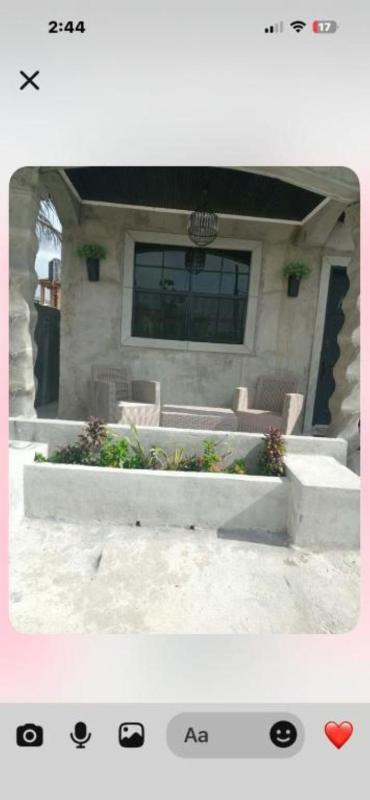 The Rose Garden - image 9