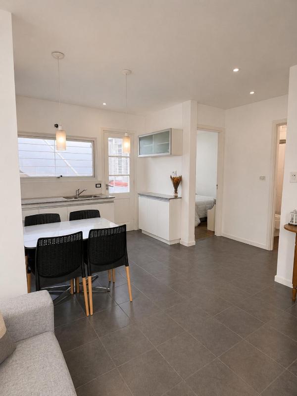 Alojamiento con terraza y parrilla privada - image 12