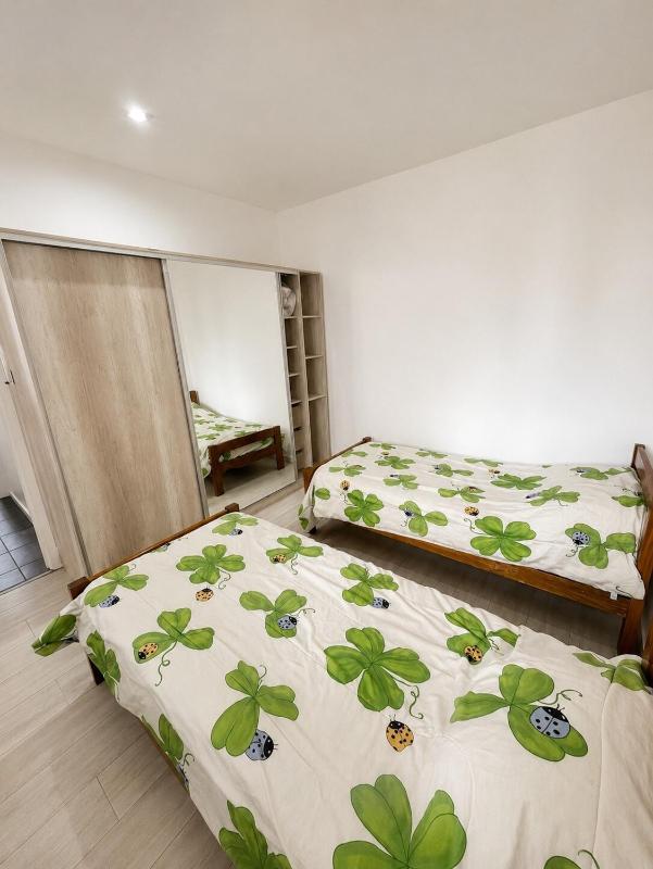 Alojamiento con terraza y parrilla privada - image 7