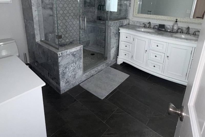 Glen Eagle Kingfisher Suite - image 7