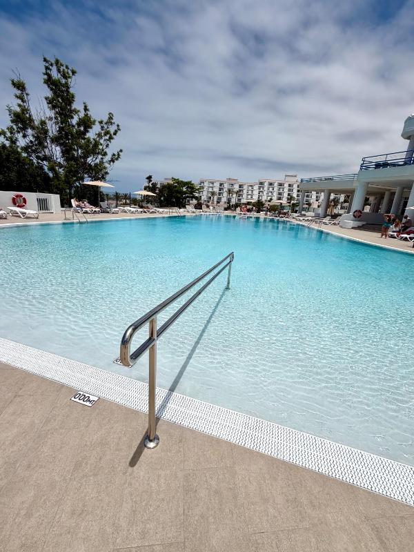 Ocean Mountain Suite - image 32