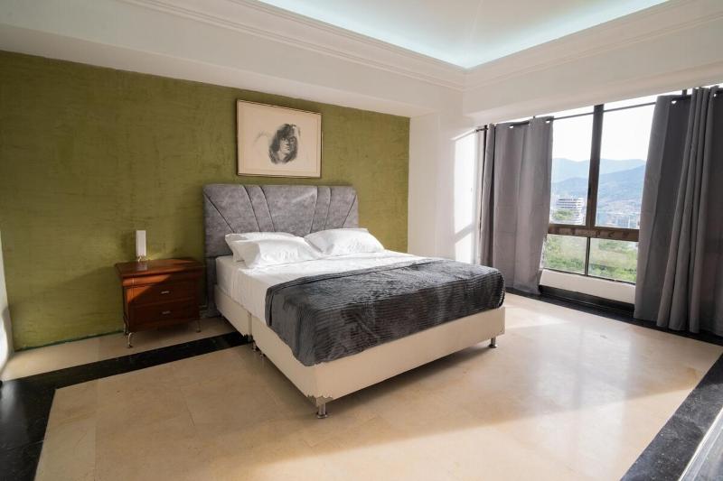 Apartamento amplio en El Poblado cerca de Provenza - image 15