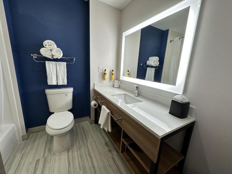 Best Western Plus Fair Park East - image 46