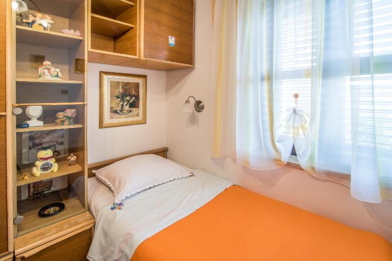 Apartment Bajcici 13639a - image 6