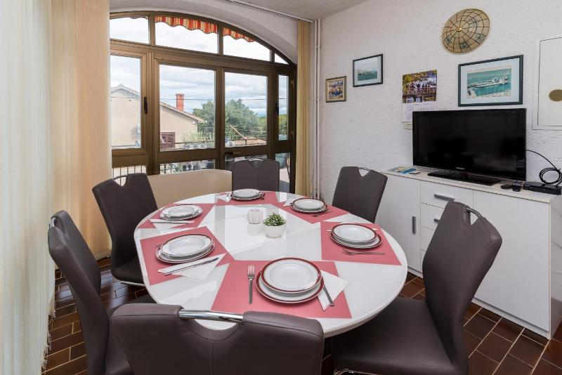 Apartment Bajcici 13639a - image 11