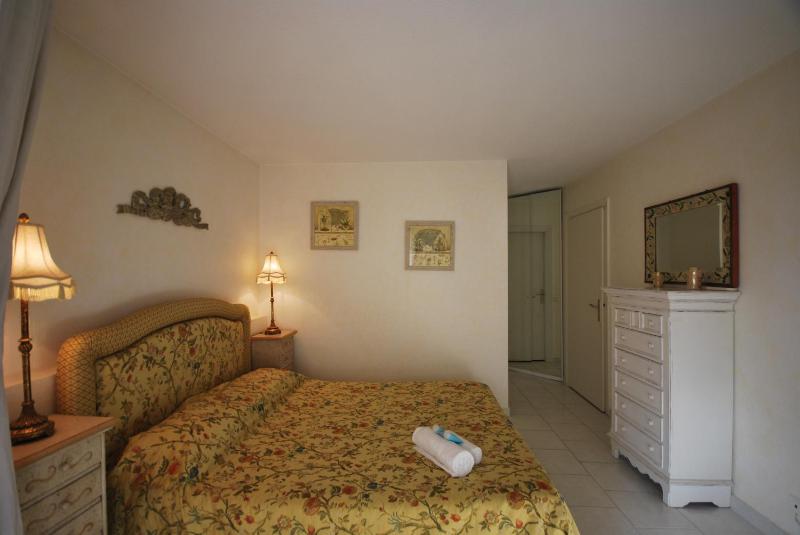 1 Bedroom Apartment - Les Jardins de la Croisette - image 2