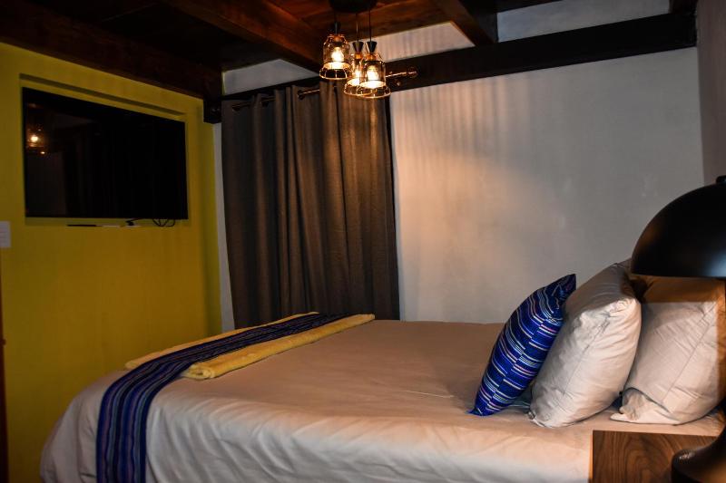 Lolos Place - image 13