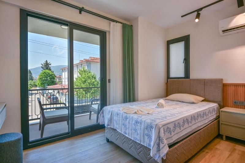 DEFNE - Stunning New Luxury Villa for 8 in Central Fethiye - image 35
