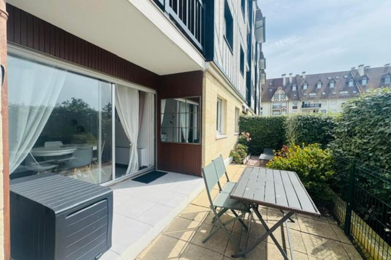 Apartment With a Garden 2 min to the Ocean - image 10