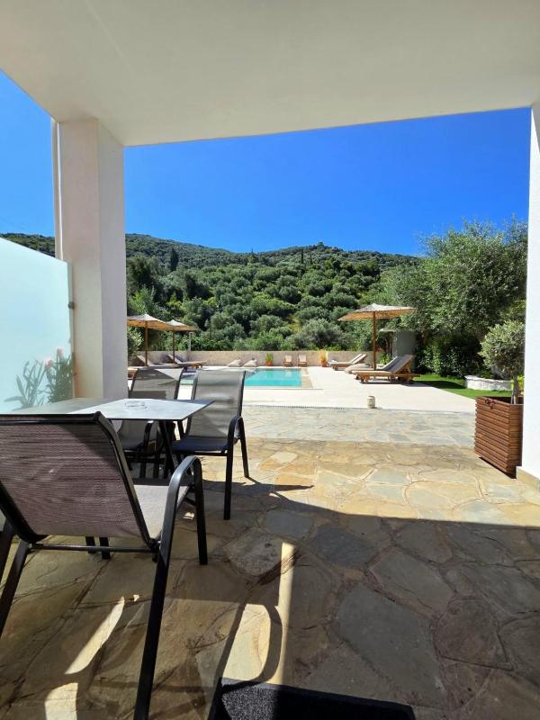 Grigoris Garden - image 29