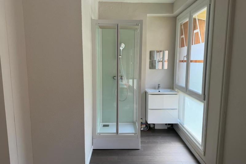 Apartment in the heart of the Avignon festival - image 7