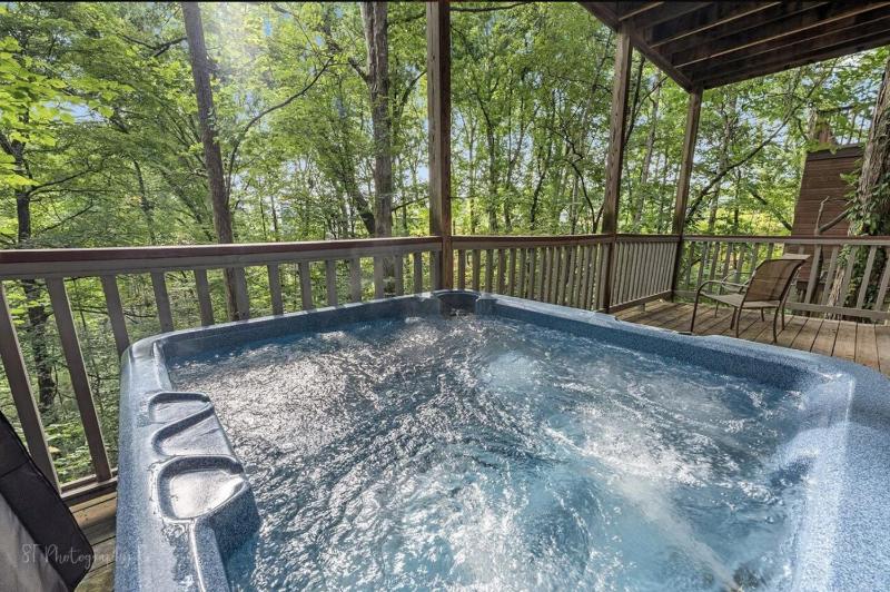 The Elysian Retreat chalet - image 12