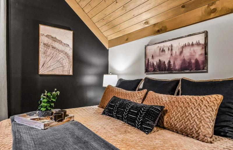 The Elysian Retreat chalet - image 19