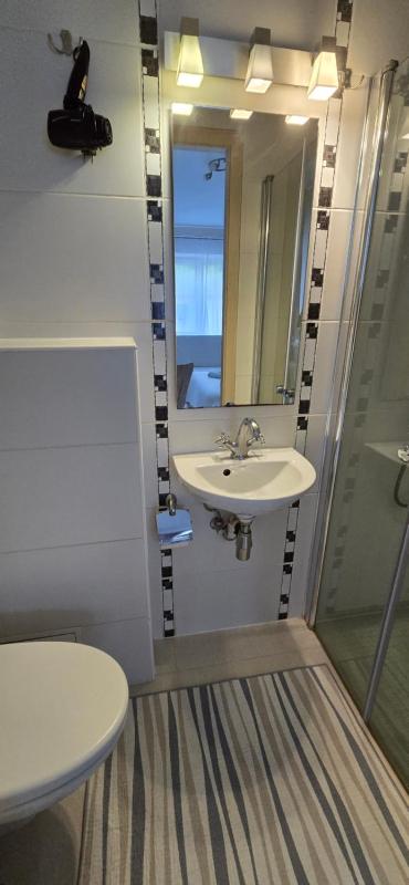 Apartamentai šalia baseino - image 10