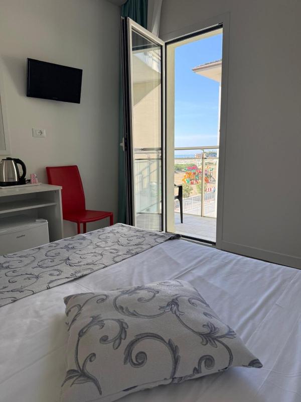 Hotel Linda - image 16