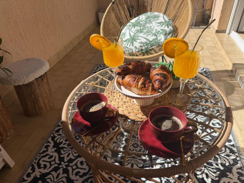 Mama Leone Mostar- Cozy Apartment - image 11