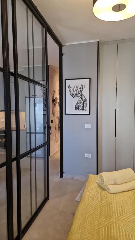 Mia Mare Boutique - image 11