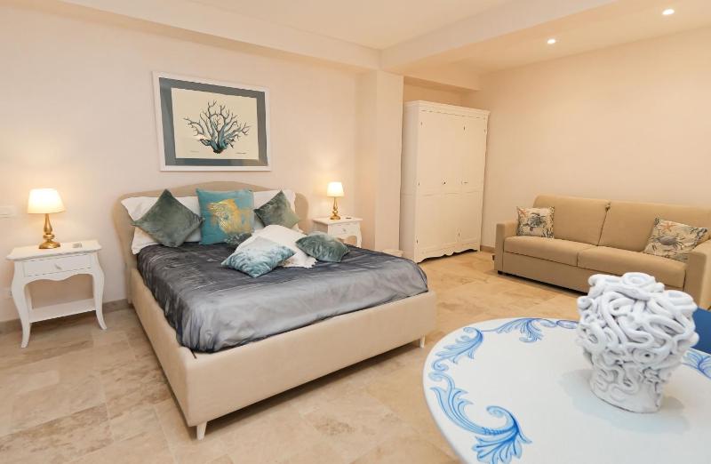 Marina Homes Sea View Ortigia - image 2