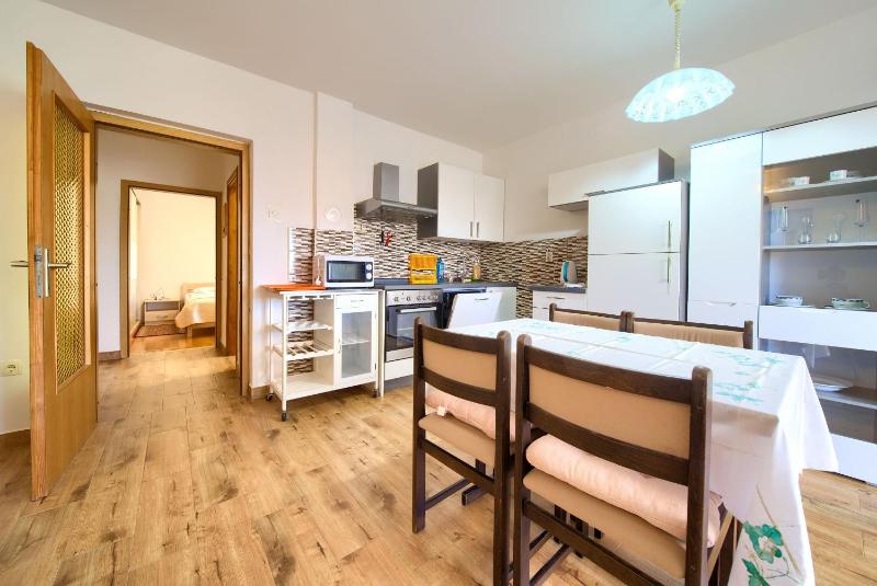 Apartments Jurina - image 15
