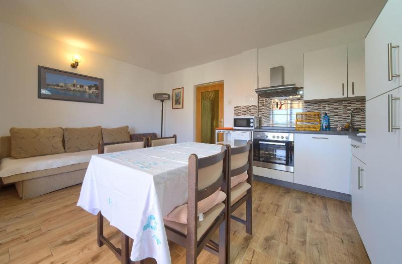 Apartments Jurina - image 9