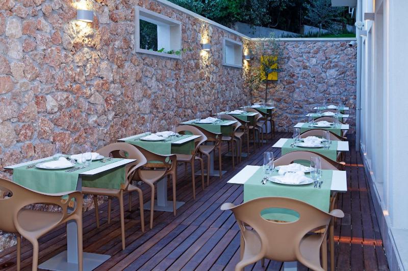 Boutique Hotel Bol - image 34