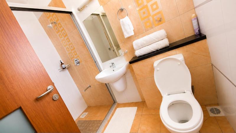 Ary Homestay Nyali Rooms At Pearl Residence 3rd Avenue Nyali Mombasa Kenya - image 7